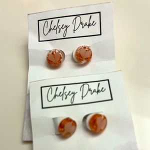 2 cute little pink heart earrings